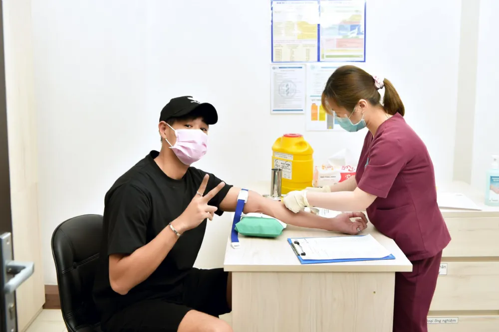 Khách hàng ca sĩ Khải Đăng